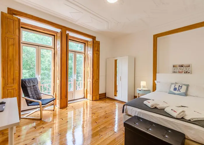 Flh Spacious Flats Near Avenida Da Liberdade Appartement Lisboa